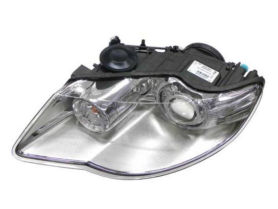 VW Headlight Assembly - Driver Side (Xenon) 7L6941039E - Hella 009452171